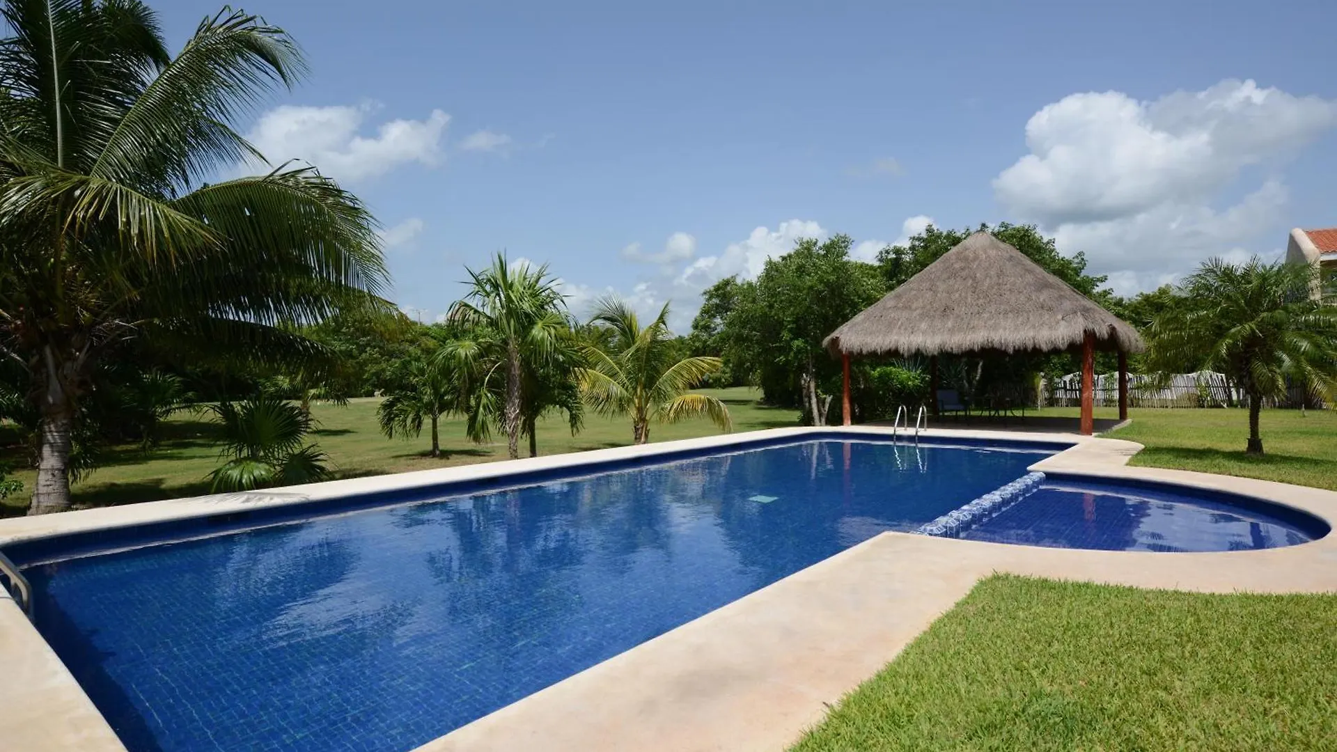 B&B Mom'S House Puerto Aventuras Bed & Breakfast